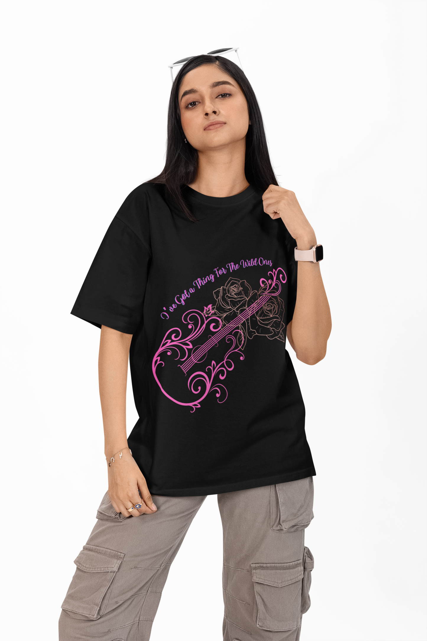 Heavy Oversized Tee Wild & Free – Noir Rose Guitar Edition Women's