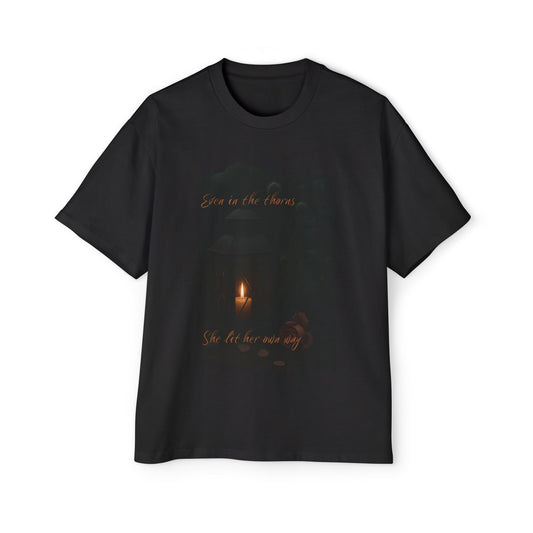 Lantern & Thistle – Oversized Graphic Tee in Black